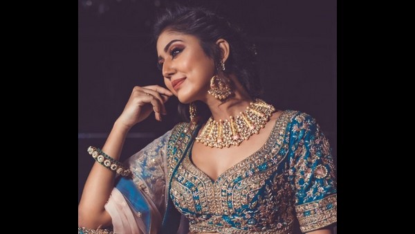 ಅಂಜನಾ ದೇವಿಯಾಗಿ ಮನಸು ತುಂಬಿದ ಗುಲ್ಬರ್ಗಾ ಬೆಡಗಿ ಅಂಜನಾ ದೇವಿಯಾಗಿ ಮನಸು ತುಂಬಿದ ಗುಲ್ಬರ್ಗಾ ಬೆಡಗಿ