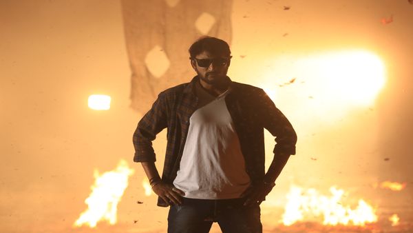 Darshan relative Manoj kumar and Rajani Raghvan Starrer Takkar Movie Releasing On May 6th Darshan relative Manoj kumar and Rajani Raghvan Starrer Takkar Movie Releasing On May 6th