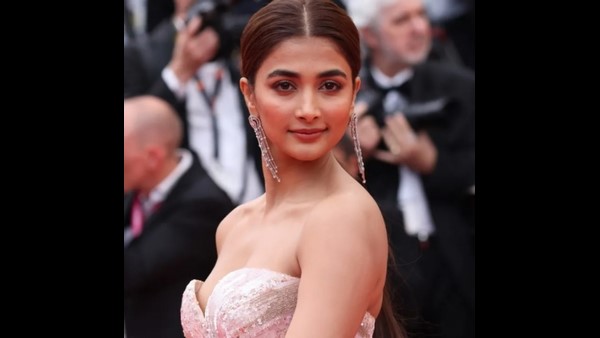Cannes Film Festival 2022: Pooja Hegde lost all her outfits, makeup before red carpet debut