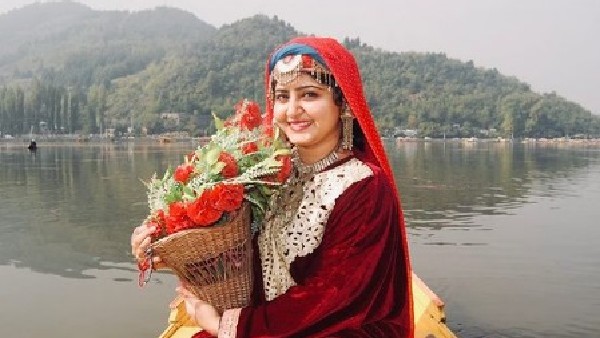 ಮನೋಜ್ಞವಾಗಿ ನಟಿಸುವ ಕರುನಾಡ ಬೆಡಗಿ