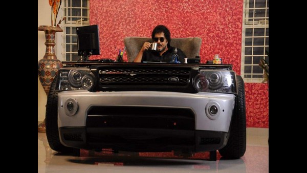 ರವಿಚಂದ್ರನ್ ಅವರನ್ನು ಶೋಮ್ಯಾನ್ ಎನ್ನುವ ರೂಢಿ ಇದೆ ರವಿಚಂದ್ರನ್ ಅವರನ್ನು ಶೋಮ್ಯಾನ್ ಎನ್ನುವ ರೂಢಿ ಇದೆ