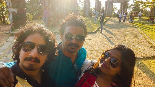 ಪರಿಚಯ ಆಗಿದ್ದು, ಅಗಲಿ ಹೋಗಿದ್ದು ಒಂದೇ ದಿನ! ಪರಿಚಯ ಆಗಿದ್ದು, ಅಗಲಿ ಹೋಗಿದ್ದು ಒಂದೇ ದಿನ!