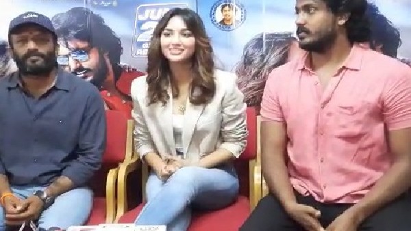 ಪ್ರೀತಿ ನೀಡಿ ಗೆಲ್ಲಿಸಿ ಎಂದ ವಿಕ್ರಮ್ ಪ್ರೀತಿ ನೀಡಿ ಗೆಲ್ಲಿಸಿ ಎಂದ ವಿಕ್ರಮ್