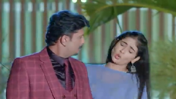 ಅಜ್ಜಿ ಮುಂದೆ ಲೀಲಾ ನಾಟಕ 