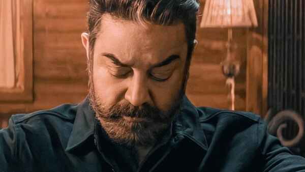 ವಿಕ್ರಂ ಬ್ರೇಕ್ 'ಕೆಜಿಎಫ್' ರೆಕಾರ್ಡ್!