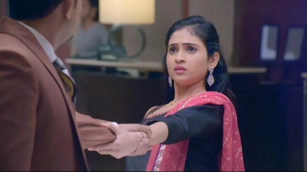 ಲೀಲಾಳನ್ನು ಮನೆಗೆ ಕರೆತಂದ ಏಜೆ