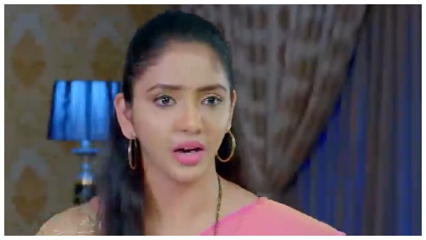 ಆರತಿಗೆ ಗಾಬರಿಯಾಗುತ್ತದೆ ಆರತಿಗೆ ಗಾಬರಿಯಾಗುತ್ತದೆ