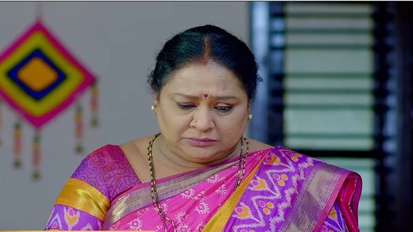 ಅಧಿತಿಗಾಗಿ ವಂಚಕರನ್ನು ಕಳುಹಿಸಿದ ಸುಹಾಸಿನಿ ಅಧಿತಿಗಾಗಿ ವಂಚಕರನ್ನು ಕಳುಹಿಸಿದ ಸುಹಾಸಿನಿ