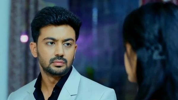 ಕೋಪಗೊಂಡ ಕಮಲಿ ಕೋಪಗೊಂಡ ಕಮಲಿ