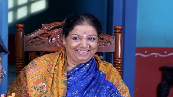 ತಮಾಷೆ ಮಾಡುವ ಗಿರಿಜಮ್ಮ