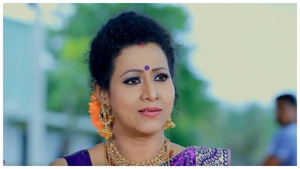 ಆಸ್ಪತ್ರೆಗೆ ತೋರಿಸಿ ಎನ್ನುವ ಊರ್ಮಿಳಾ