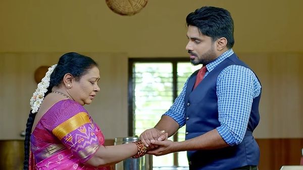 ನಂಬಿದ ಭಾವನೇ ಅಧಿತಿ ಪಾಲಿನ ವಿಲನ್ ನಂಬಿದ ಭಾವನೇ ಅಧಿತಿ ಪಾಲಿನ ವಿಲನ್