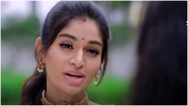 ಹೂವಿಯ ಸಿಂಧೂರದ ಮೇಲೆ ಕಣ್ಣು 