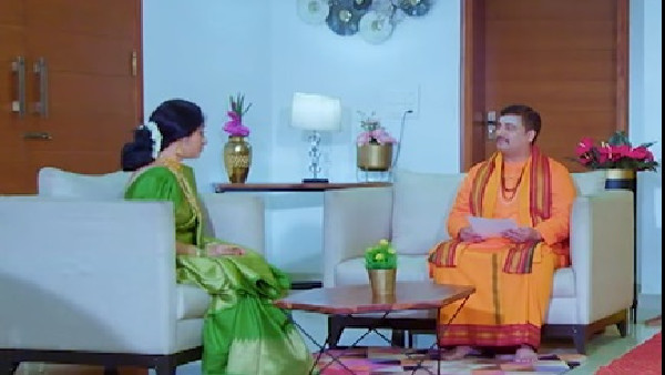 ಅಖಿಲಾಂಡೇಶ್ವರಿ ಮನೆಯಿಂದ ಹೊರಟ ಅರುಂಧತಿ 