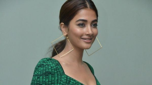 ಪ್ರಶಸ್ತಿ ಪಡೆದ ಪೂಜಾ ಹೆಗ್ಡೆ ವಿರುದ್ಧ ಗಂಭೀರ ಆರೋಪ 