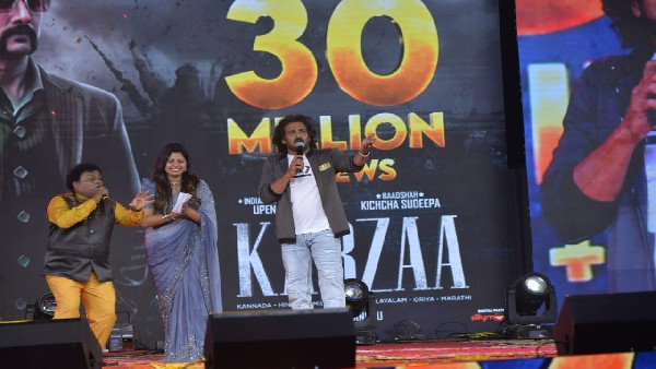 ವೇದಿಕೆ ಮೇಲೆ ಪುನೀತ್ ನೆನಪು