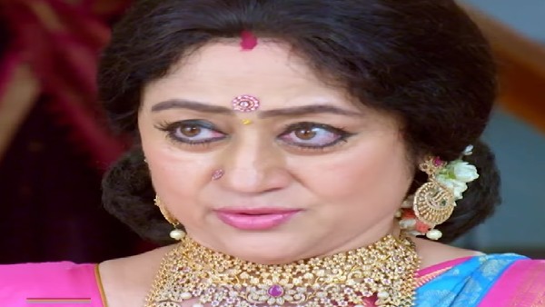 ಅರಸನ ಕೋಟೆಯಲ್ಲಿ ಹಬ್ಬದ ವಾತಾವರಣ ಅರಸನ ಕೋಟೆಯಲ್ಲಿ ಹಬ್ಬದ ವಾತಾವರಣ