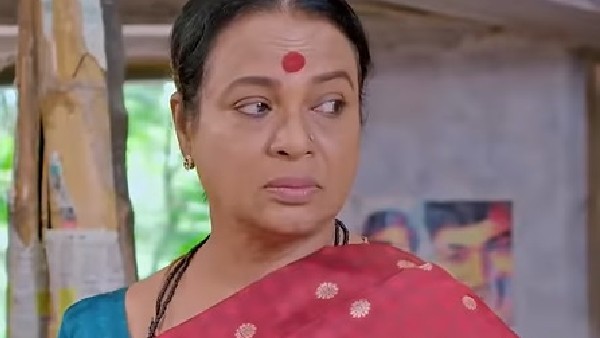 ಕಾಳಿ ಹುನ್ನಾರ ಪುಟ್ಟಕ್ಕನೆದುರು ಬಯಲು