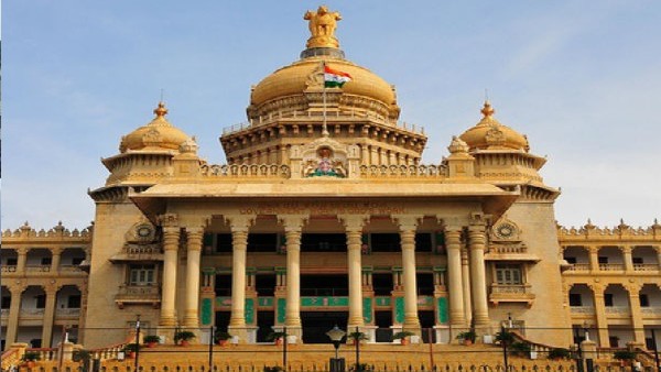 ಸಿನಿಮಾ ತಾರೆಯರು ಏಕೆ ಮಾತನಾಡಬೇಕು? 