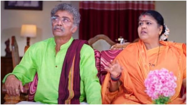 ಡಾ. ಶ್ರೀಧರ್ ಎದುರು ಪಂಚಾಯತಿ ಡಾ. ಶ್ರೀಧರ್ ಎದುರು ಪಂಚಾಯತಿ