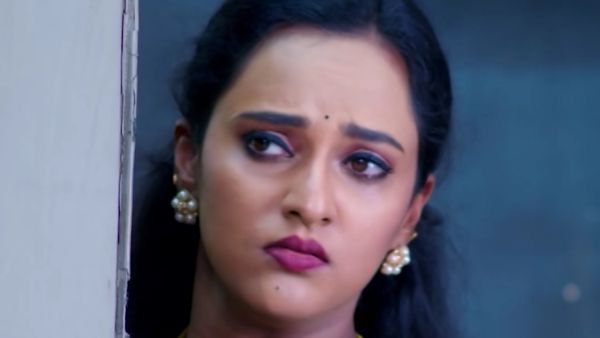 ಕಾರ್ತಿಕ್ ನನ್ನು ದಿವ್ಯಾ ನೋಡುತ್ತಾಳಾ..? 