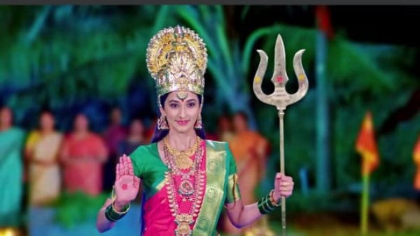 ಭಕ್ತೆಗೆ ಒಲಿದ ತಾಯಿ ರೇಣುಕಾ ಭಕ್ತೆಗೆ ಒಲಿದ ತಾಯಿ ರೇಣುಕಾ