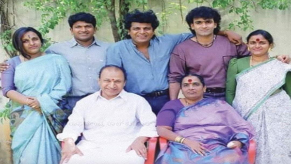 ಮುಂದೊಂದು ದಿನ ನೀನು ನೊಂದು ಕೊಳ್ಳಬಾರದು ಎಂದಿದ್ದರು