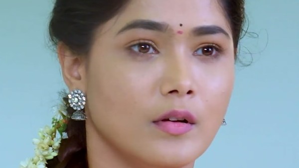 ಮೋನಿಕಾಳನ್ನು ತಡೆದ ಪಾರು