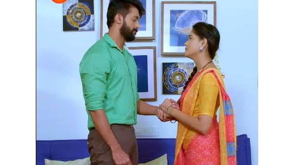 ಮೋನಿಕಾಗೆ ಪ್ರಶ್ನೆಗಳ ಬಾಣ ಎಸೆದ ಪಾರು