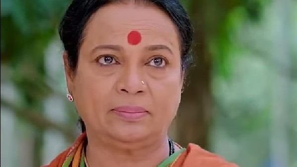 ಪುಟ್ಟಕ್ಕನ ಕೆಣಕಿದ ಬೆಂಗಳೂರಿನ ಕೋಚ್