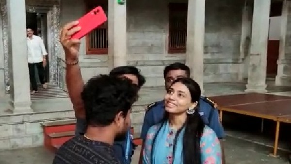 ಗುಳಿಗ ದೇವಸ್ಥಾನ, ಕೊರಗ ತನಿಯ ದೈವಗಳ ಸನ್ನಿಧಿಗೆ ಭೇಟಿ