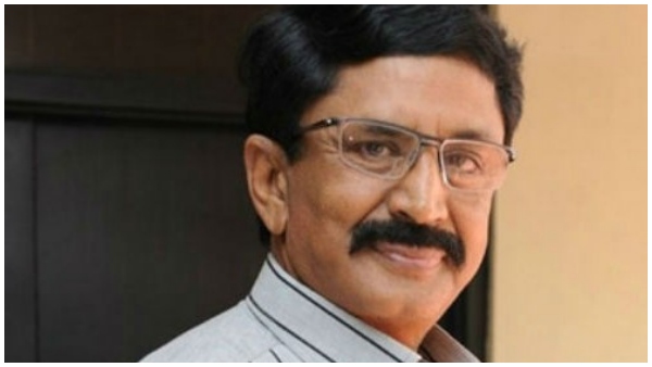 ಅಂತಿಮ ಯಾತ್ರೆಗೆ ಹೆಗಲು ಕೊಟ್ಟ ಸ್ನೇಹಿತರು 