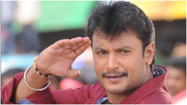 'ಯಾವಾಗಲೂ ಒಂದೇ ಕಥೆ ಓದುತ್ತಿದೆ' 'ಯಾವಾಗಲೂ ಒಂದೇ ಕಥೆ ಓದುತ್ತಿದೆ'