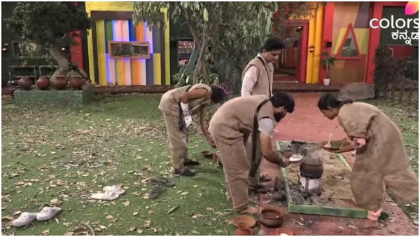 ಮಧ್ಯಾಹ್ನಕ್ಕೆ ಬಂತು ಕ್ಯಾಪ್ಸಿಕಮ್ ರೈಸ್ ಬಾತ್