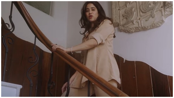 ಜಿಮ್‌ನಲ್ಲಿ ಜಾನ್ವಿ- ಖುಷಿ ಪೇಂಟಿಂಗ್ಸ್ 