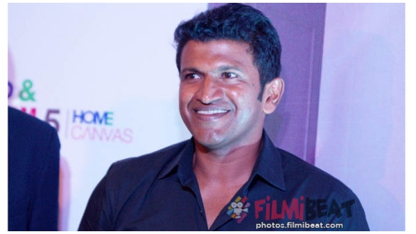 ಕೆಲವೇ ಕ್ಷಣಗಳಲ್ಲಿ ಅಪ್ಪುಗೆ ಪ್ರಶಸ್ತಿ ಕೆಲವೇ ಕ್ಷಣಗಳಲ್ಲಿ ಅಪ್ಪುಗೆ ಪ್ರಶಸ್ತಿ