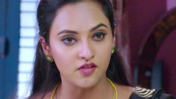 ಆತುರದಲ್ಲಿ ಎಲ್ಲಾ ಸತ್ಯವನ್ನು ಹೇಳುತ್ತಾಳಾ ದಿವ್ಯಾ?