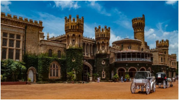  ಬೆಂಗಳೂರು ಪ್ಯಾಲೇಸ್