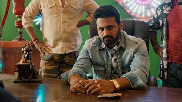 ತೆಲುಗು ಚಿತ್ರದಲ್ಲೂ ವಿಶೇಷ ಪಾತ್ರ ತೆಲುಗು ಚಿತ್ರದಲ್ಲೂ ವಿಶೇಷ ಪಾತ್ರ