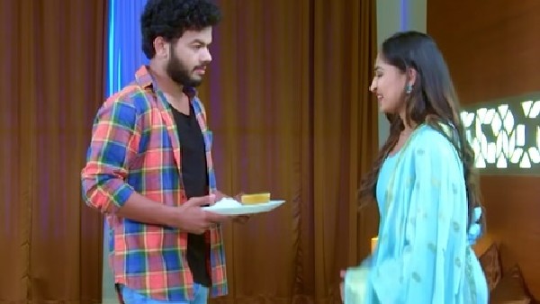 ಮೋನಿಕಾಗೆ ಊಟ ತಂದುಕೊಟ್ಟ ಪ್ರೀತಮ್