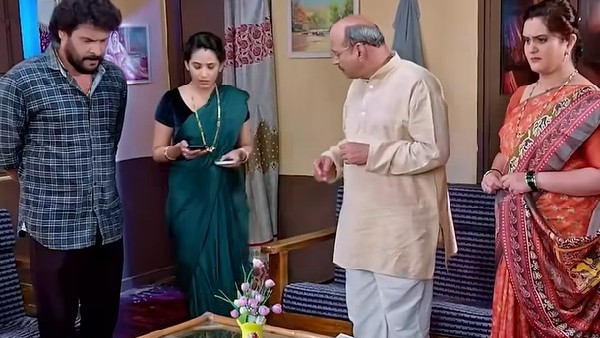 ಮಗನ ಆಗಮನಕ್ಕೆ ಕಾದು ಕುಳಿತ ಮುರಳಿ ತಾಯಿ