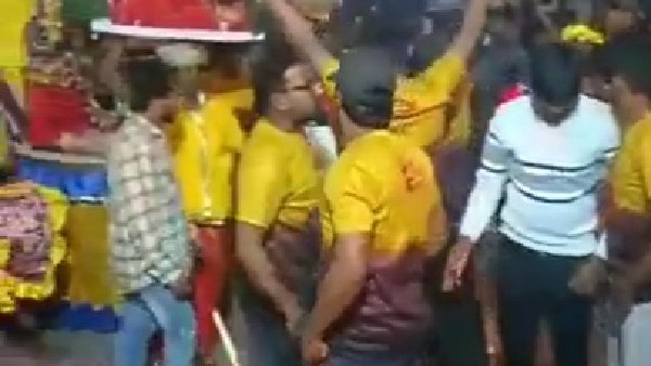 ಹಬ್ಬ ಮಾಡಿರುವ ಅಭಿಮಾನಿಗಳು