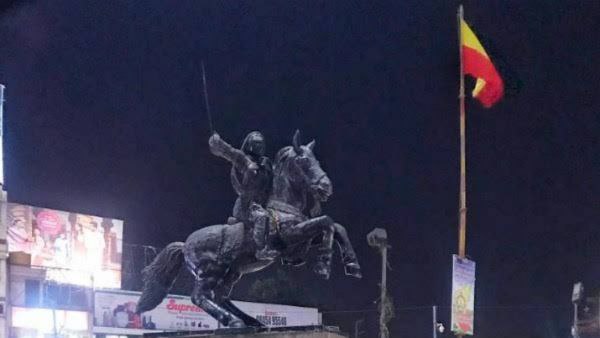 ಮುಂದಿನ ನಿಲ್ದಾಣ ಚನ್ನಮ್ಮ ಸರ್ಕಲ್! ಮುಂದಿನ ನಿಲ್ದಾಣ ಚನ್ನಮ್ಮ ಸರ್ಕಲ್!