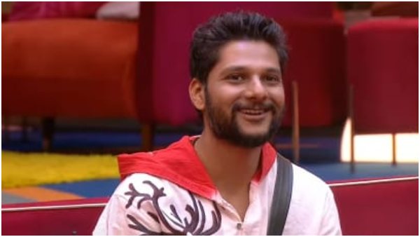 ಅಮೂಲ್ಯ ಕಲಿತರು ಕಷ್ಟದ ಪಾಠ 