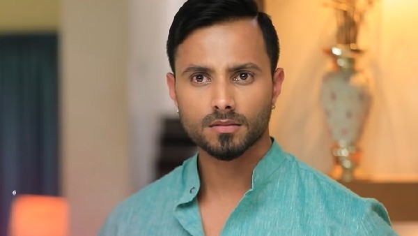 ಮನೆಯಿಂದ ನಕ್ಷತ್ರಳನ್ನು ತಳ್ಳಿದ ಶಕುಂತಲಾ ದೇವಿ ಮನೆಯಿಂದ ನಕ್ಷತ್ರಳನ್ನು ತಳ್ಳಿದ ಶಕುಂತಲಾ ದೇವಿ