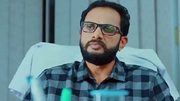 ಇತ್ತ ಮಾನ್ಯತಾಗೆ ಕಾಲ್ ಮಾಡಿದ ಚಾರು ಇತ್ತ ಮಾನ್ಯತಾಗೆ ಕಾಲ್ ಮಾಡಿದ ಚಾರು