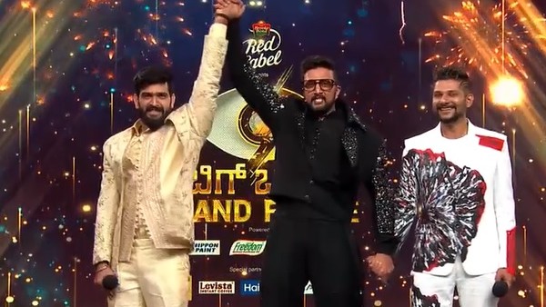 ಹಾಡುಗಳನ್ನು ಬಳಸಿಕೊಂಡ ರೂಪೇಶ್ ಶೆಟ್ಟಿ