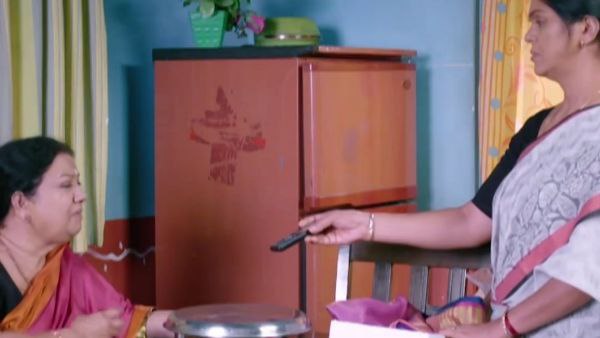 ಜಾನಕಿ ಮುಂದೆ ಸತ್ಯ ಬಯಲು ಜಾನಕಿ ಮುಂದೆ ಸತ್ಯ ಬಯಲು