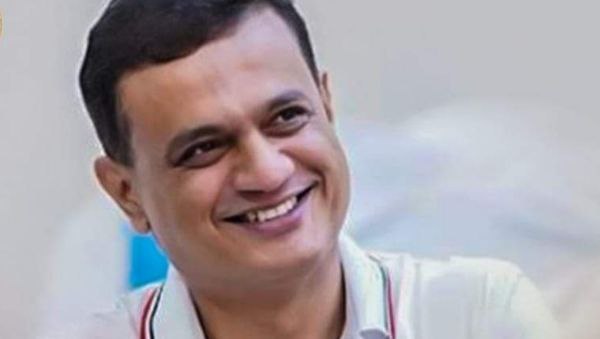 ಕಥೆ ಬರೆಯಲು ಆರಂಭಿಸಿರುವ ರಿಷಬ್ ಕಥೆ ಬರೆಯಲು ಆರಂಭಿಸಿರುವ ರಿಷಬ್