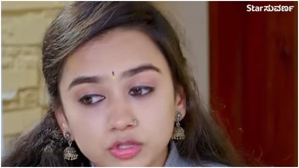 ಮನೆಯವರಿಂದ ತಾಳಿ ಬಚ್ಚಿಟ್ಟ ಹೂವಿ 